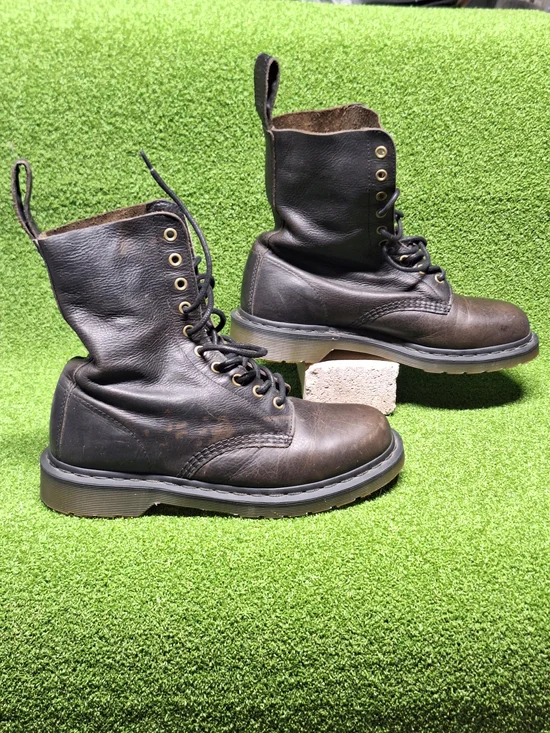 Dr. Martens Brown Leather 8-Eye Lace-Up Boots - Picture 10 of 16